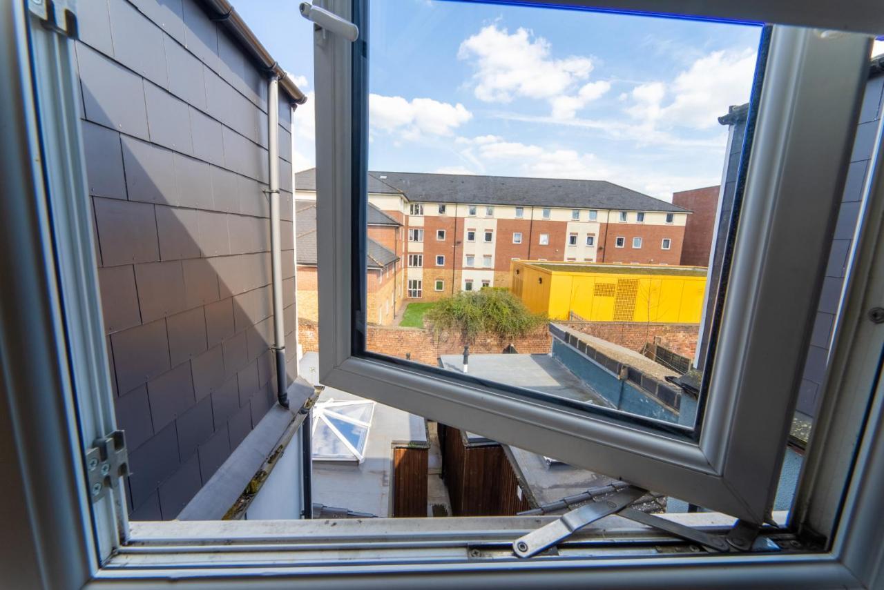 Staysa Equipped Studios Near Qe And Uob In Guesthouse Close To The City! Birmingam Habitación foto