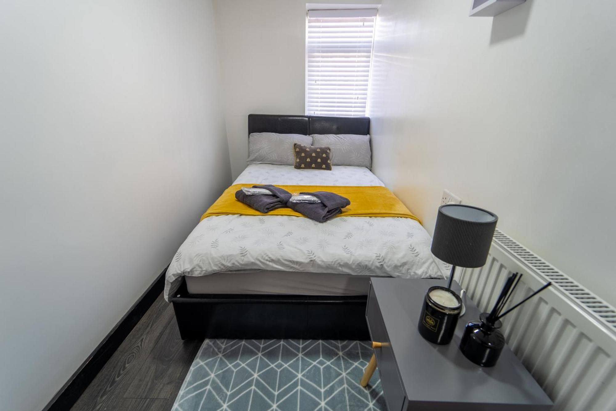 Staysa Equipped Studios Near Qe And Uob In Guesthouse Close To The City! Birmingam Habitación foto